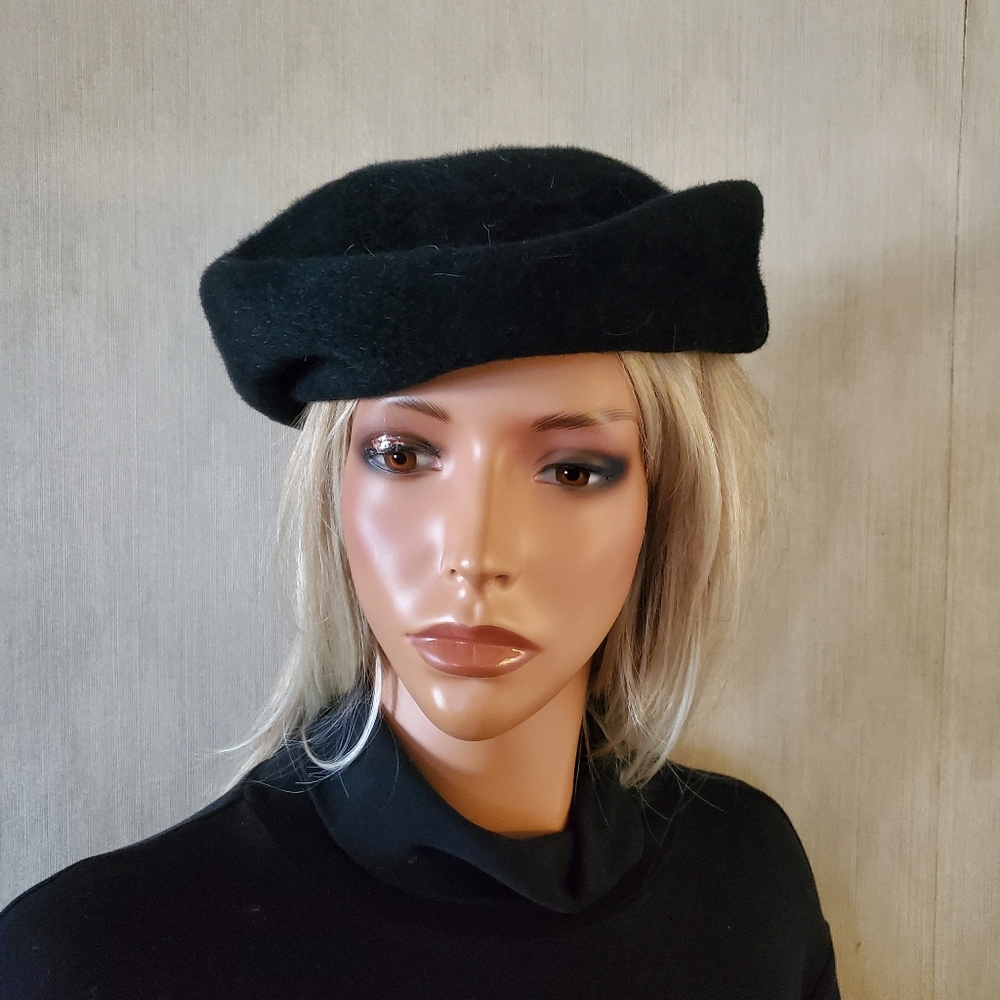 Vintage Black Felted Wool Church Hat Everyday Cool Weather Grannycore